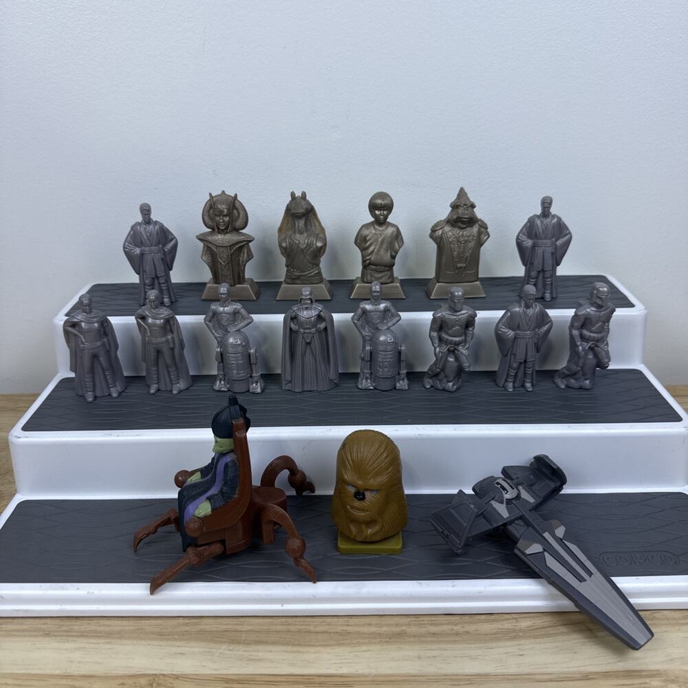 Vintage Star Wars Toys collectible lot Kelloggs Mini figures and more
